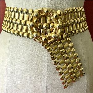 Bloomingdales  1970s -Vintage Heavy Intricate Link Constructed Belt